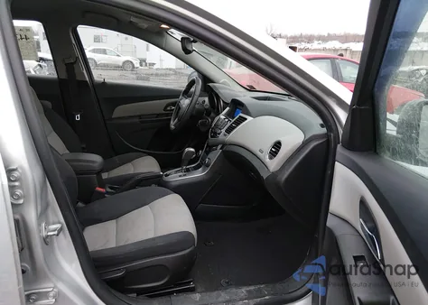 2014 Chevrolet Cruze Ls Auto from USA, damaged, VIN 1G1PA5SG7E7372316